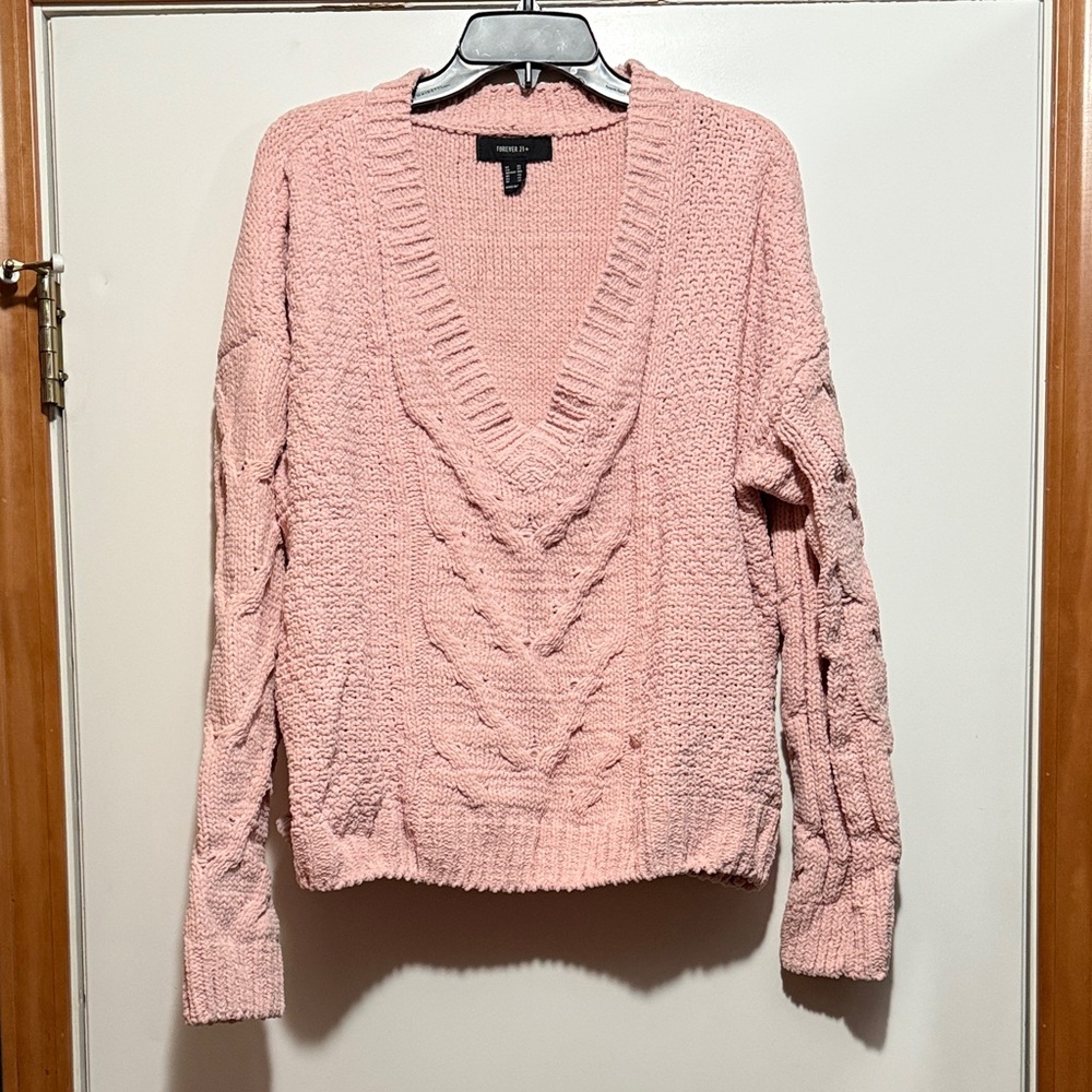 Forever 21 Light Pink V-Neck Sweater